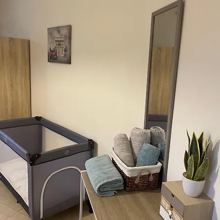The Root Loft Apartment *