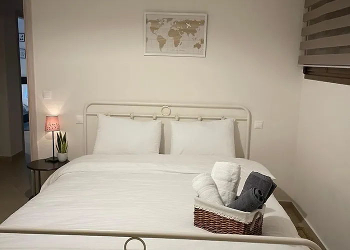 The Root Loft * Tríkala