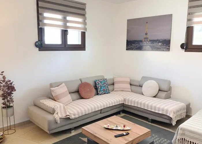 The Root Loft Tríkala