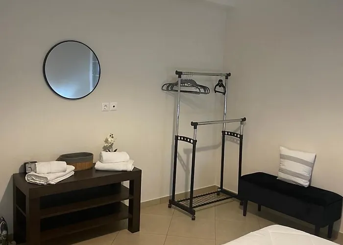 The Root Loft Apartamento Tríkala